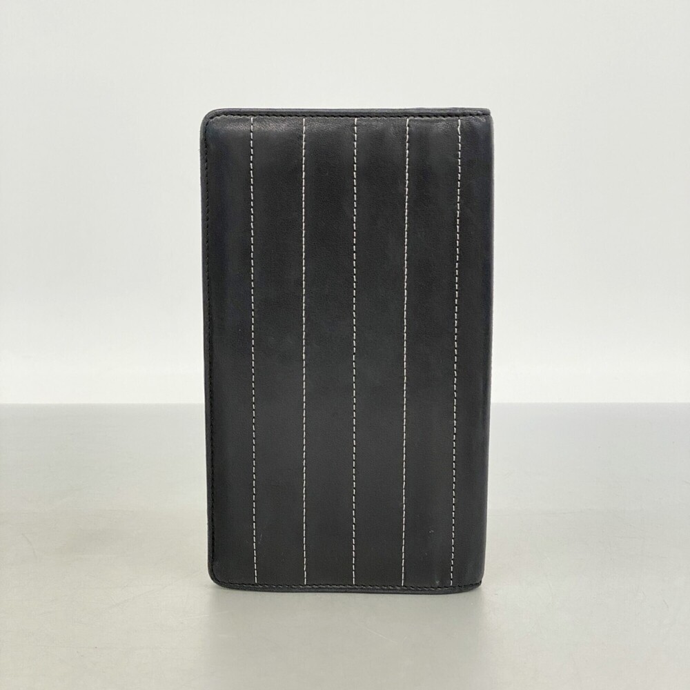 CHANEL Black Lambskin Leather Wallet - Picture 7 of 8
